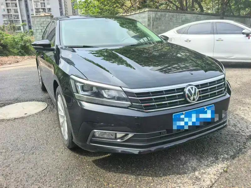 2017 Passat 330TSI DSG Royal Edition — миниатюра 3