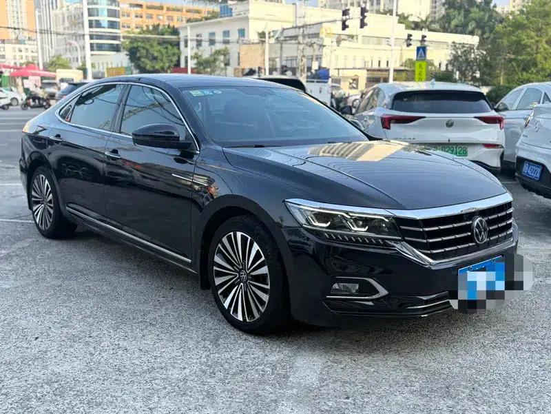 2020 Volkswagen Passat 330TSI Luxury Edition (China VI Emission Standard) — миниатюра 3