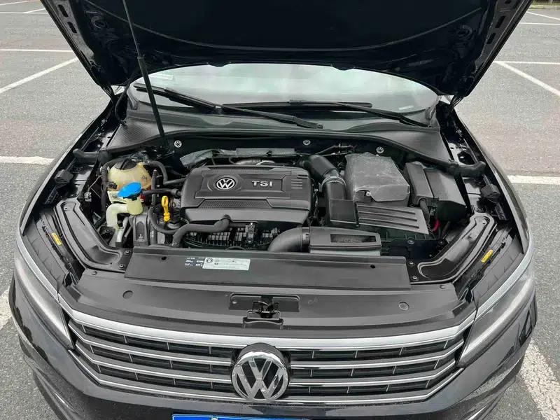 2017 Passat 330TSI DSG Premium Edition — миниатюра 7