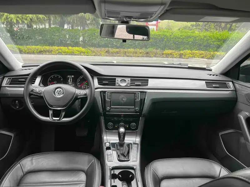 2017 Passat 330TSI DSG Premium Edition — миниатюра 10