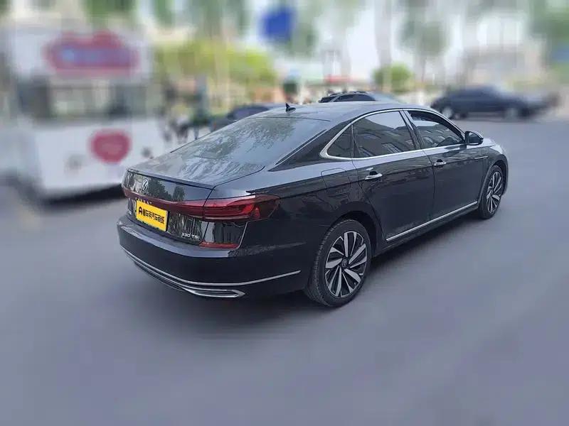 2022 Volkswagen Passat 330TSI Starry Sky Luxury Edition — миниатюра 4