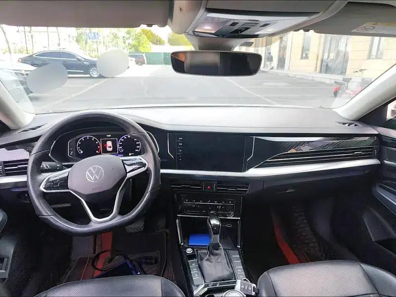 2022 Volkswagen Passat 330TSI Starry Sky Luxury Edition — миниатюра 10