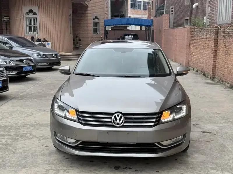 2013 Passat 1.8TSI DSG Royal Edition — миниатюра 2