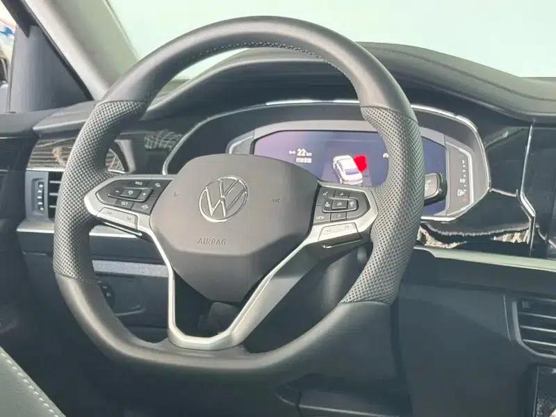 2024 Passat Outstanding Edition 380TSI Dragon Edition — миниатюра 20