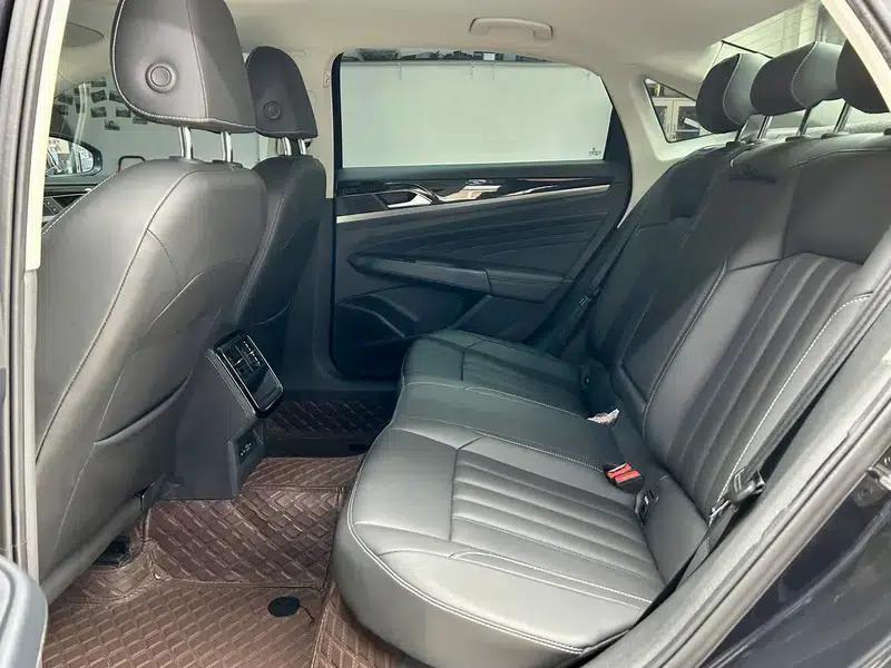 2023 Passat Facelift 280TSI Elite Edition — миниатюра 17