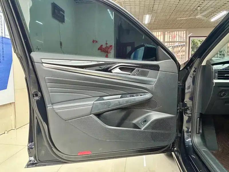 2023 Passat Facelift 280TSI Elite Edition — миниатюра 19