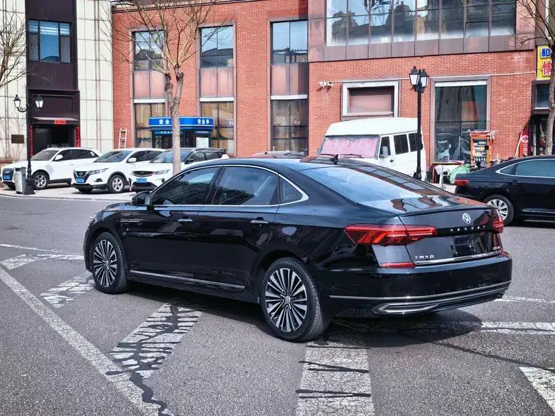 2019 Volkswagen Passat 330TSI Luxury Edition (China VI Emission Standard) — миниатюра 4