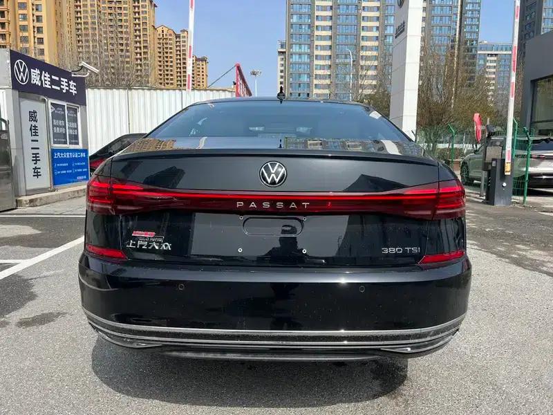 2026 Volkswagen Passat Outstanding Edition 380TSI Starry Sky Dragon Edition — миниатюра 3