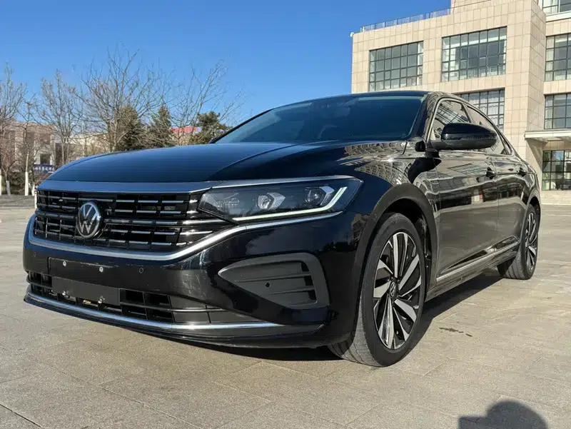 2024 Passat Outstanding Edition 380TSI Starry Sky Dragon Edition — миниатюра 8