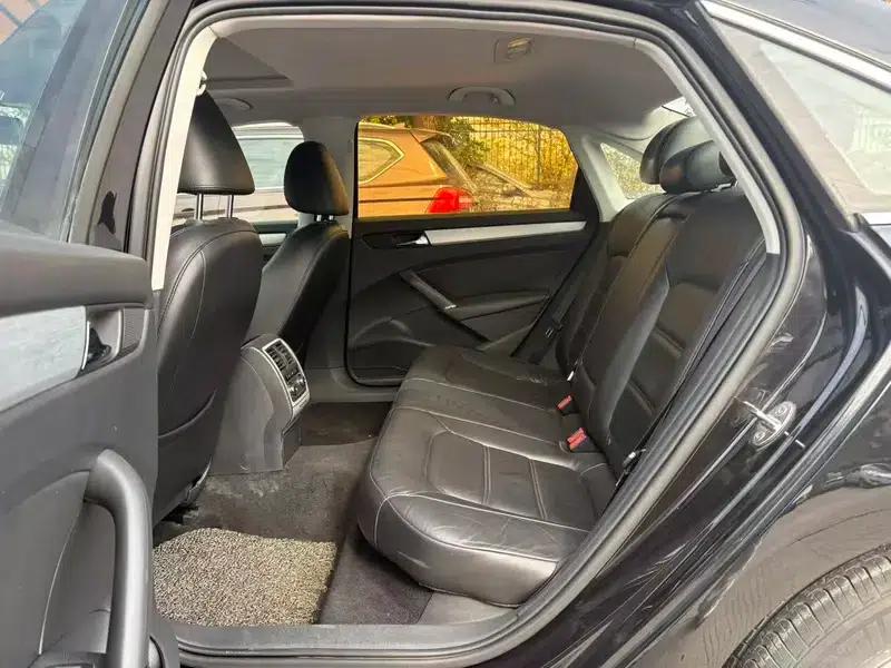 2015 Passat 1.8TSI DSG Premium Edition — миниатюра 10