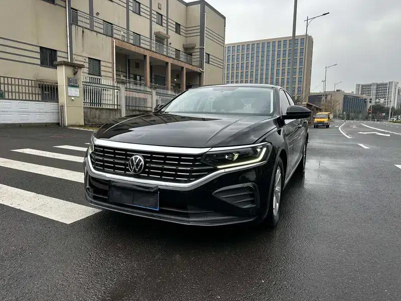 2022 Passat 280TSI Elite Edition — миниатюра 1