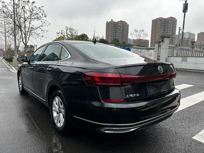 2022 Passat 280TSI Elite Edition — миниатюра 5