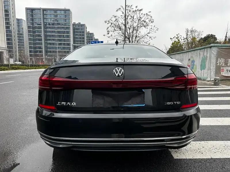 2022 Passat 280TSI Elite Edition — миниатюра 6