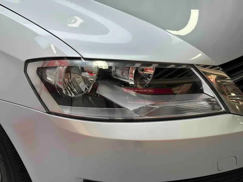 2013 Volkswagen Lavida Classic Facelift 1.6L Automatic Fashion Edition — миниатюра 20