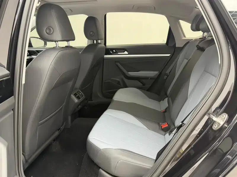 2023 Volkswagen Lavida 1.5L Automatic Starry Sky Five Million Edition — миниатюра 13