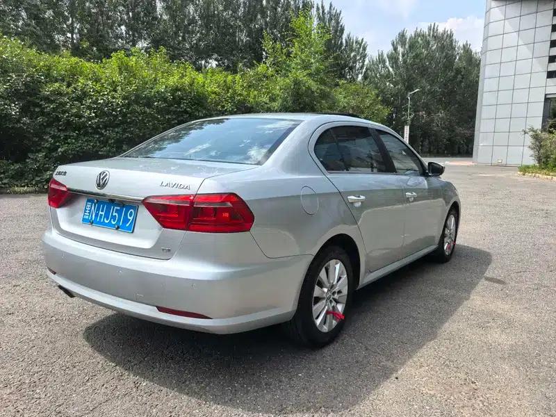 2013 Volkswagen Lavida 1.4TSI DSG Luxury Navigation Edition — миниатюра 6