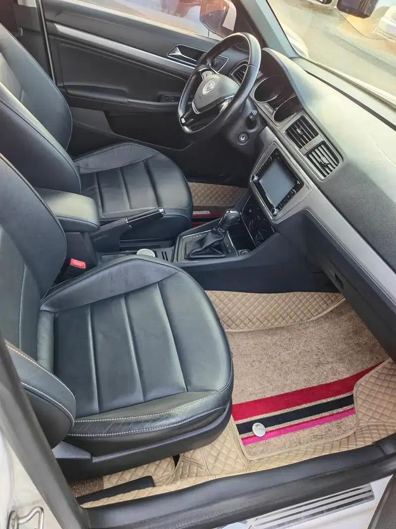 2015 Volkswagen Lavida 1.6L Automatic Comfort Edition — миниатюра 8