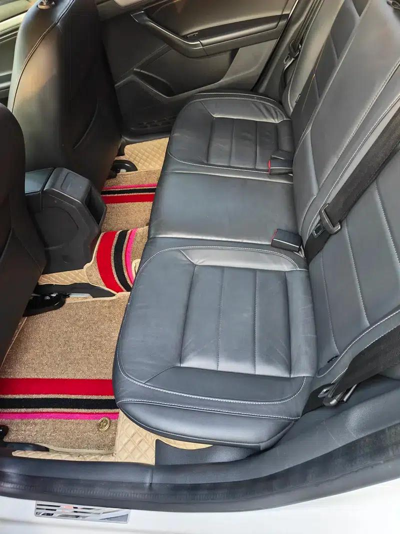 2015 Volkswagen Lavida 1.6L Automatic Comfort Edition — миниатюра 9