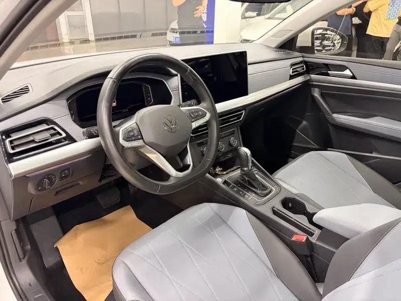 2023 Volkswagen Lavida 1.5L Automatic Five Million Edition — миниатюра 7