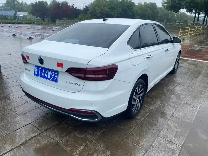 2023 Volkswagen Lavida 1.5L Automatic Five Million Edition — миниатюра 6