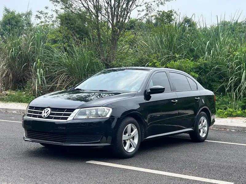 2017 Volkswagen Lavida 1.6L Automatic Comfort Edition — миниатюра 1
