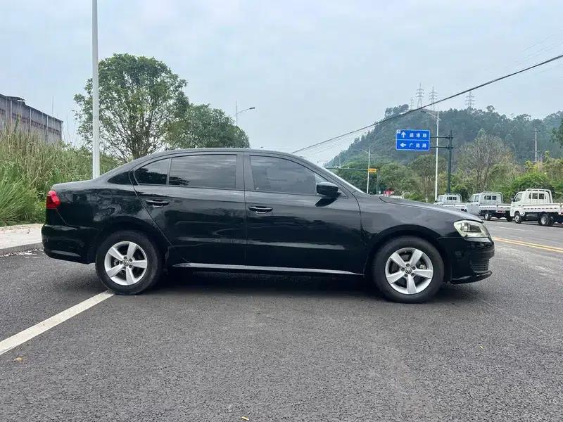 2017 Volkswagen Lavida 1.6L Automatic Comfort Edition — миниатюра 7