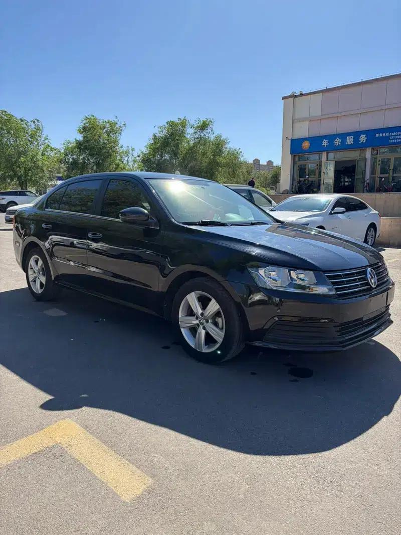 2017 Volkswagen Lavida 1.6L Automatic Fashion Edition — миниатюра 3