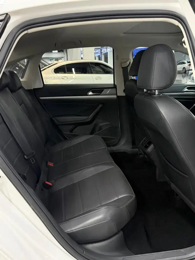 2019 Volkswagen Lavida 1.5L Automatic Comfort Edition (China VI Emission Standard) — миниатюра 11