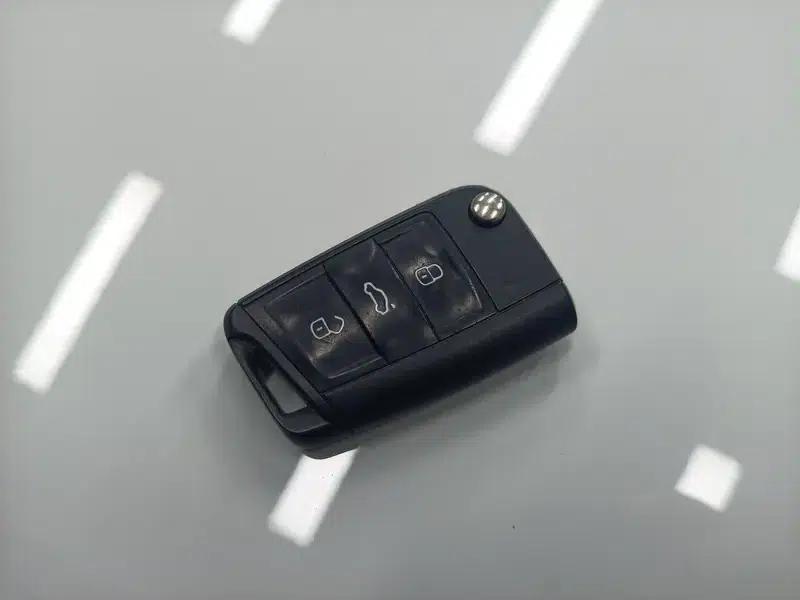 2023 Volkswagen Lavida New Elite 1.5L Automatic New Elite Edition — миниатюра 11