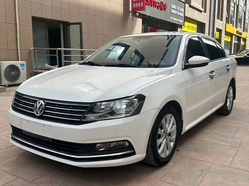 2017 Volkswagen Lavida 230TSI DSG Comfort Edition — миниатюра 1