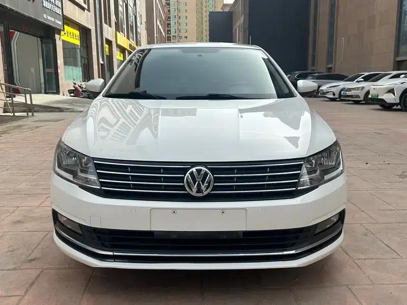 2017 Volkswagen Lavida 230TSI DSG Comfort Edition — миниатюра 2