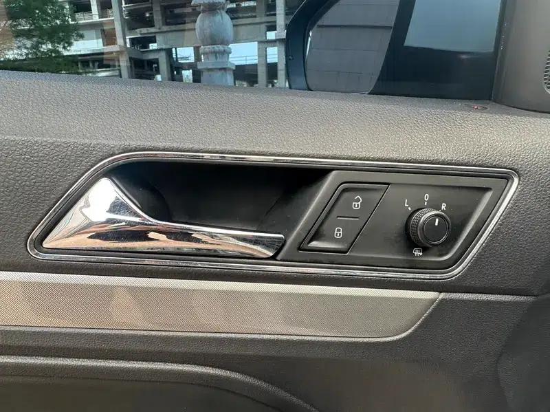 2017 Volkswagen Lavida 230TSI DSG Comfort Edition — миниатюра 19