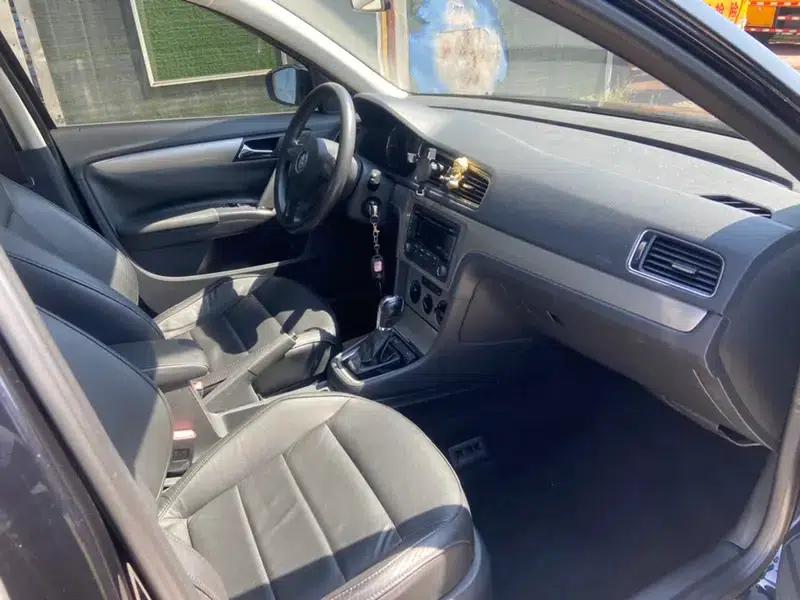 2013 Volkswagen Lavida 1.4TSI DSG Luxury Edition — миниатюра 8