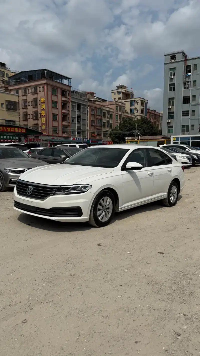 2023 Volkswagen Lavida Facelift 1.5L Automatic Five Million Edition — миниатюра 1