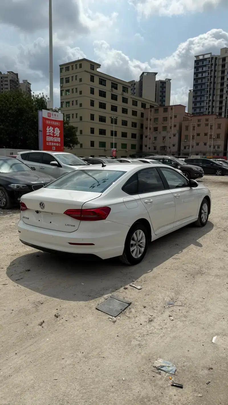 2023 Volkswagen Lavida Facelift 1.5L Automatic Five Million Edition — миниатюра 6