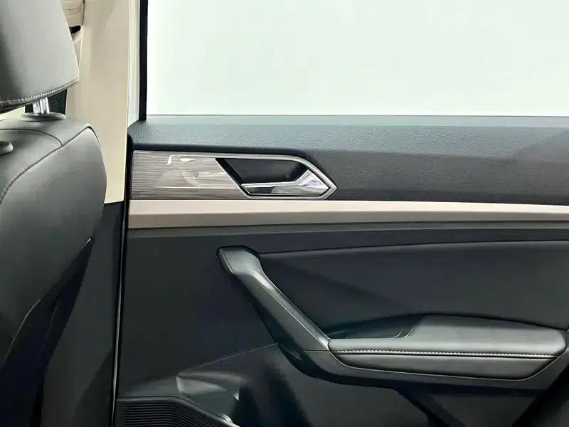 2021 Volkswagen Lavida 280TSI DSG Comfort Edition — миниатюра 8