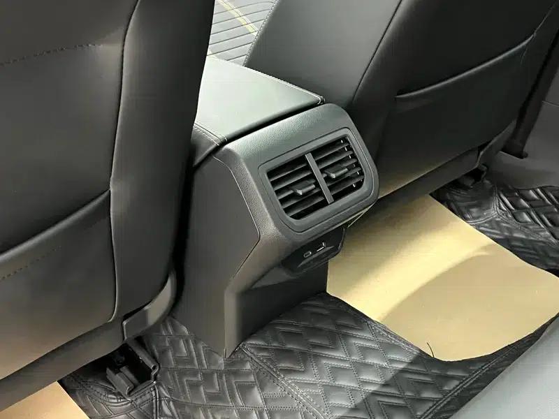 2021 Volkswagen Lavida 280TSI DSG Comfort Edition — миниатюра 10