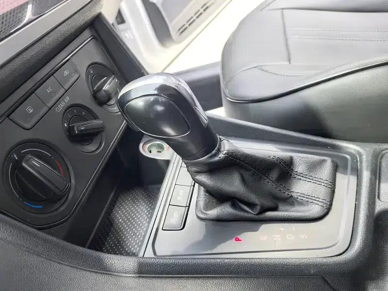 2019 Volkswagen Lavida, Qihang 1.5L Automatic Fashion Edition (National VI Emission Standard) — миниатюра 9