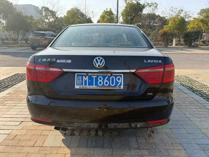 2013 Volkswagen Lavida 1.4TSI DSG Luxury Edition — миниатюра 5