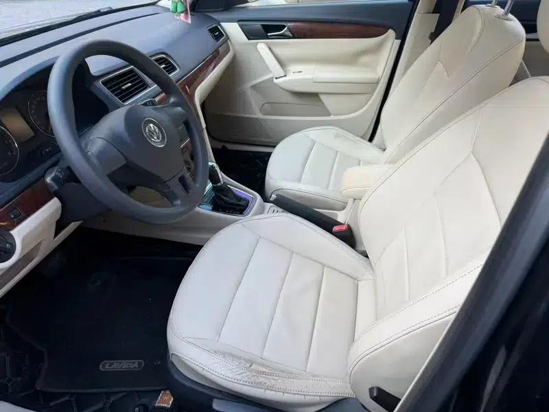 2013 Volkswagen Lavida 1.4TSI DSG Luxury Edition — миниатюра 8