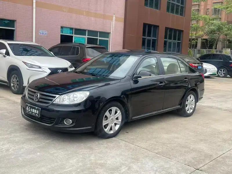 2011 Volkswagen Lavida 1.6L Automatic Premium Edition — миниатюра 1