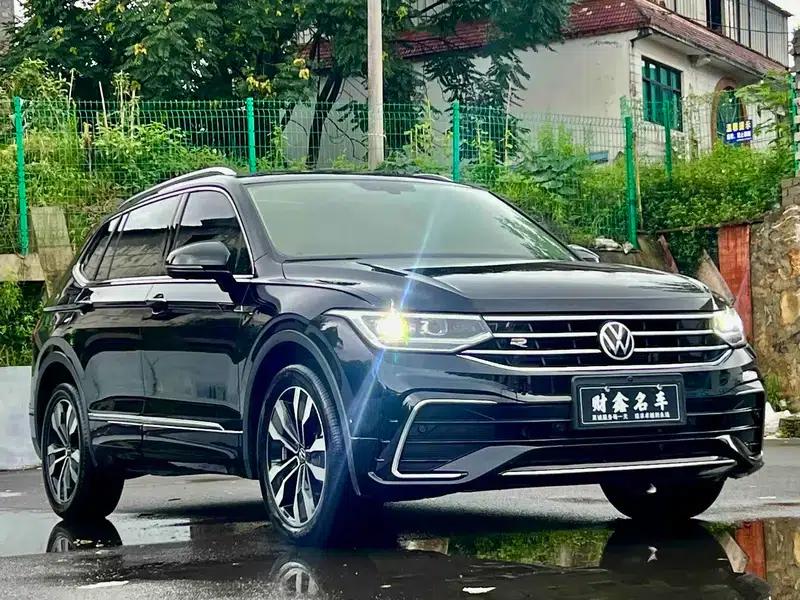 Tiguan L 2022 330TSI Automatic 2WD R-Line Premium Edition — миниатюра 3