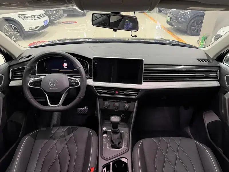 Tiguan L 2023 280TSI Trendy Limited Edition — миниатюра 7
