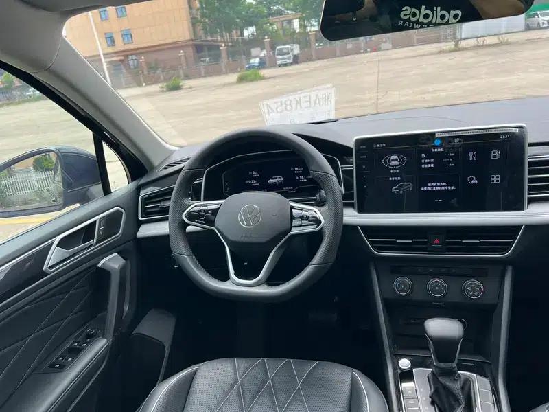 Tiguan L 2023 280TSI Trendy Limited Edition — миниатюра 11
