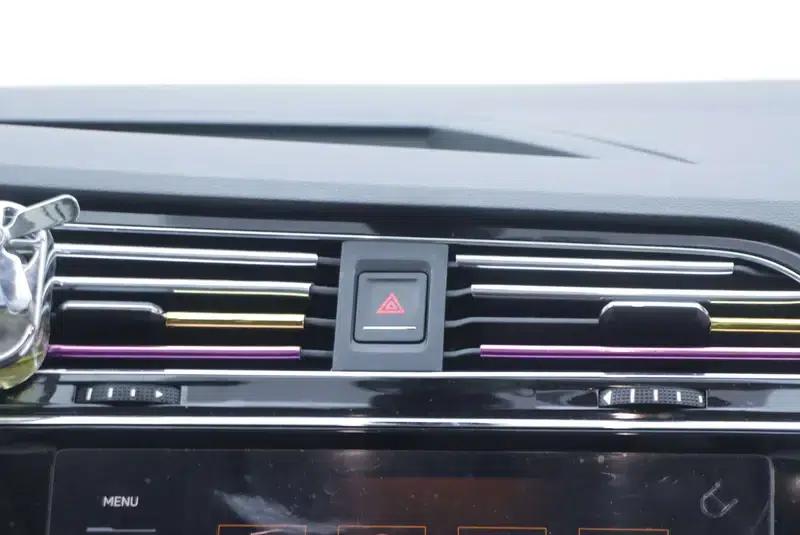Tiguan L 2021 330TSI Automatic 2WD Smart Edition — миниатюра 14