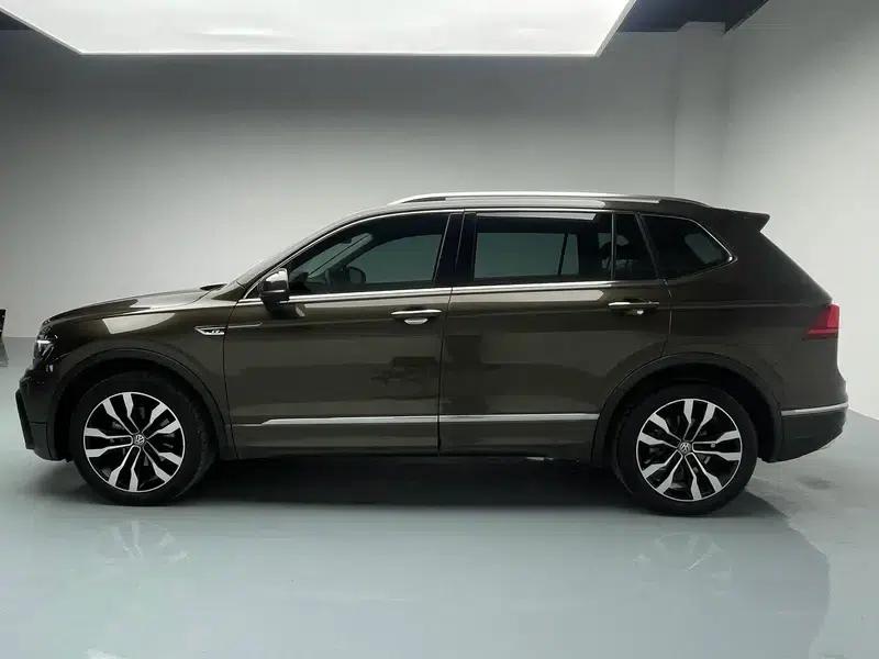 Tiguan L 2020 330TSI Automatic 2WD R-Line Flagship Edition (China VI Emission Standard) — миниатюра 4