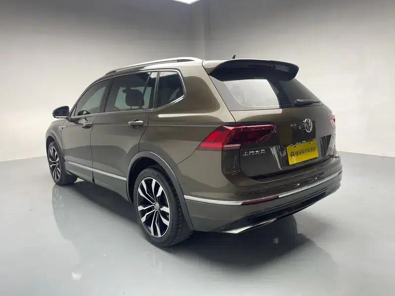 Tiguan L 2020 330TSI Automatic 2WD R-Line Flagship Edition (China VI Emission Standard) — миниатюра 5