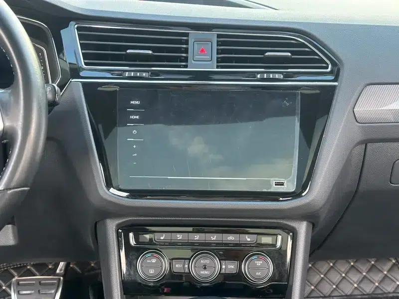 Tiguan L 2021 330TSI Automatic 2WD R-Line Premium Edition — миниатюра 14