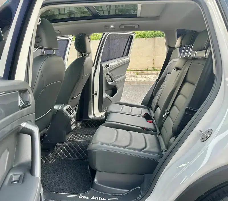 Tiguan L 2021 330TSI Automatic 2WD R-Line Premium Edition — миниатюра 20