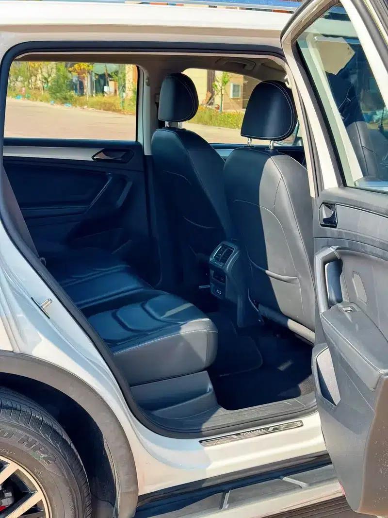 Tiguan L 2018 330TSI Automatic 2WD Fashion Edition — миниатюра 7